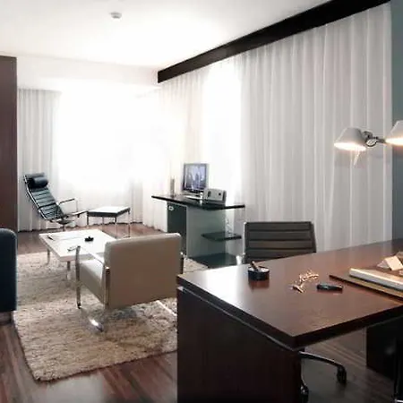 Ac By Marriott Hotell